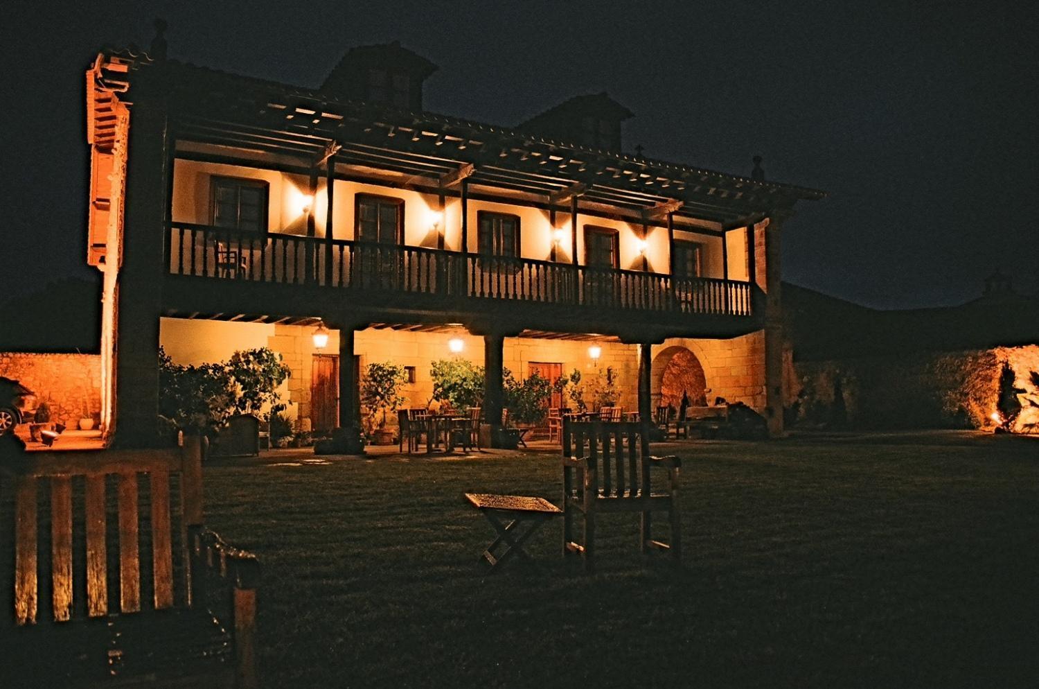 Palacion De Toñanes Εξωτερικό φωτογραφία